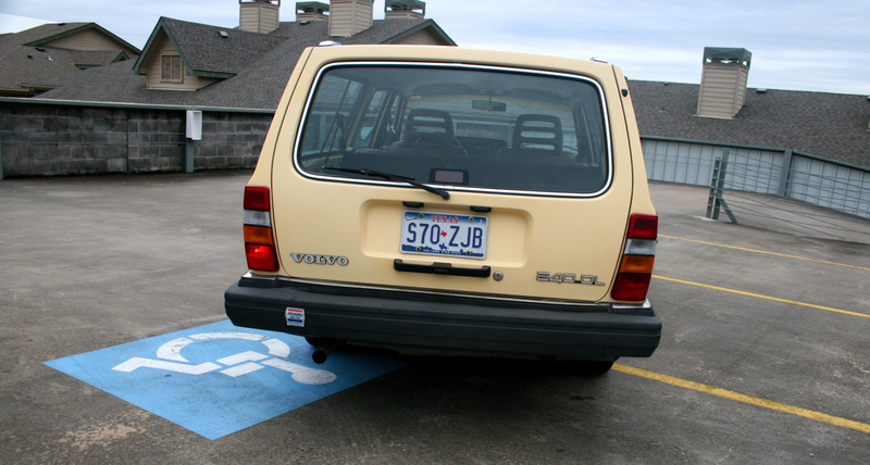 Illustration for article titled Introducing The Latest Jalopnik Side Project: Low-Mileage Volvo 245 Wagon